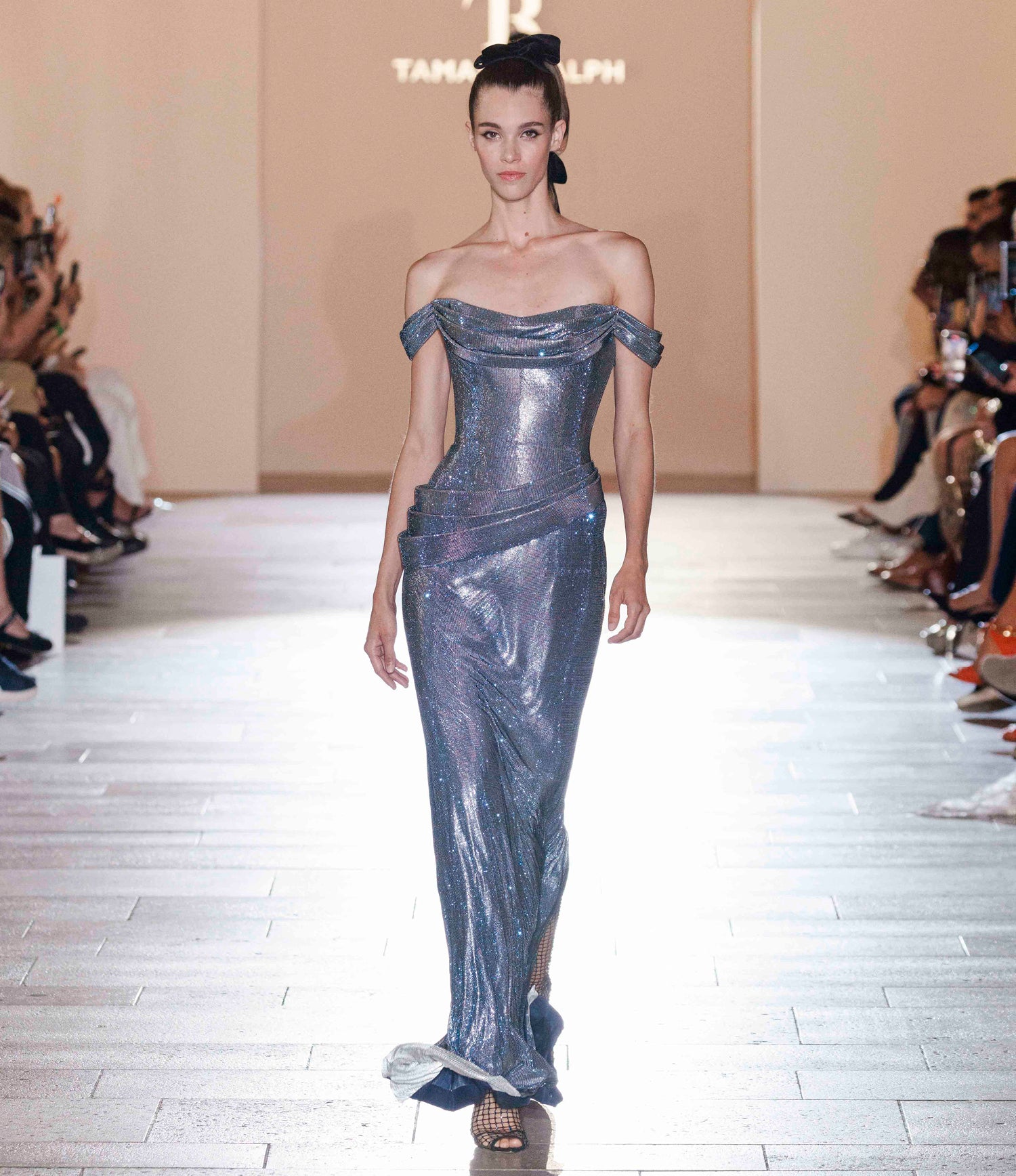 Look 14 – Tamara Ralph