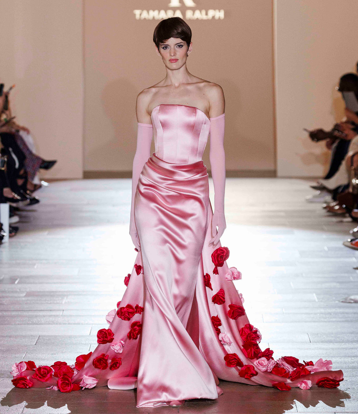 Autumn-Winter 2024/25 Tamara Ralph Autumn-Winter 2024/25 Tamara Ralph
