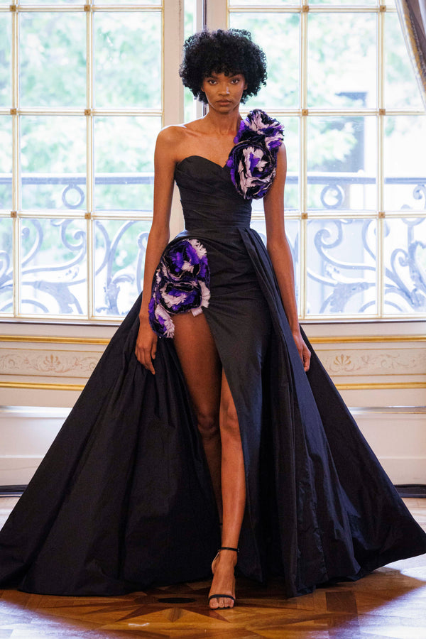 Autumn-Winter 2023/24 Tamara Ralph Autumn-Winter 2023/24 Tamara Ralph