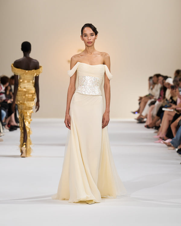Look 12