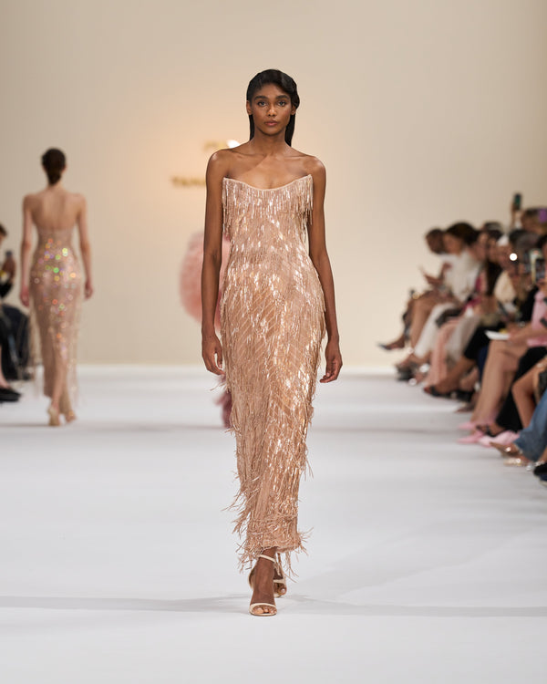 Look 16