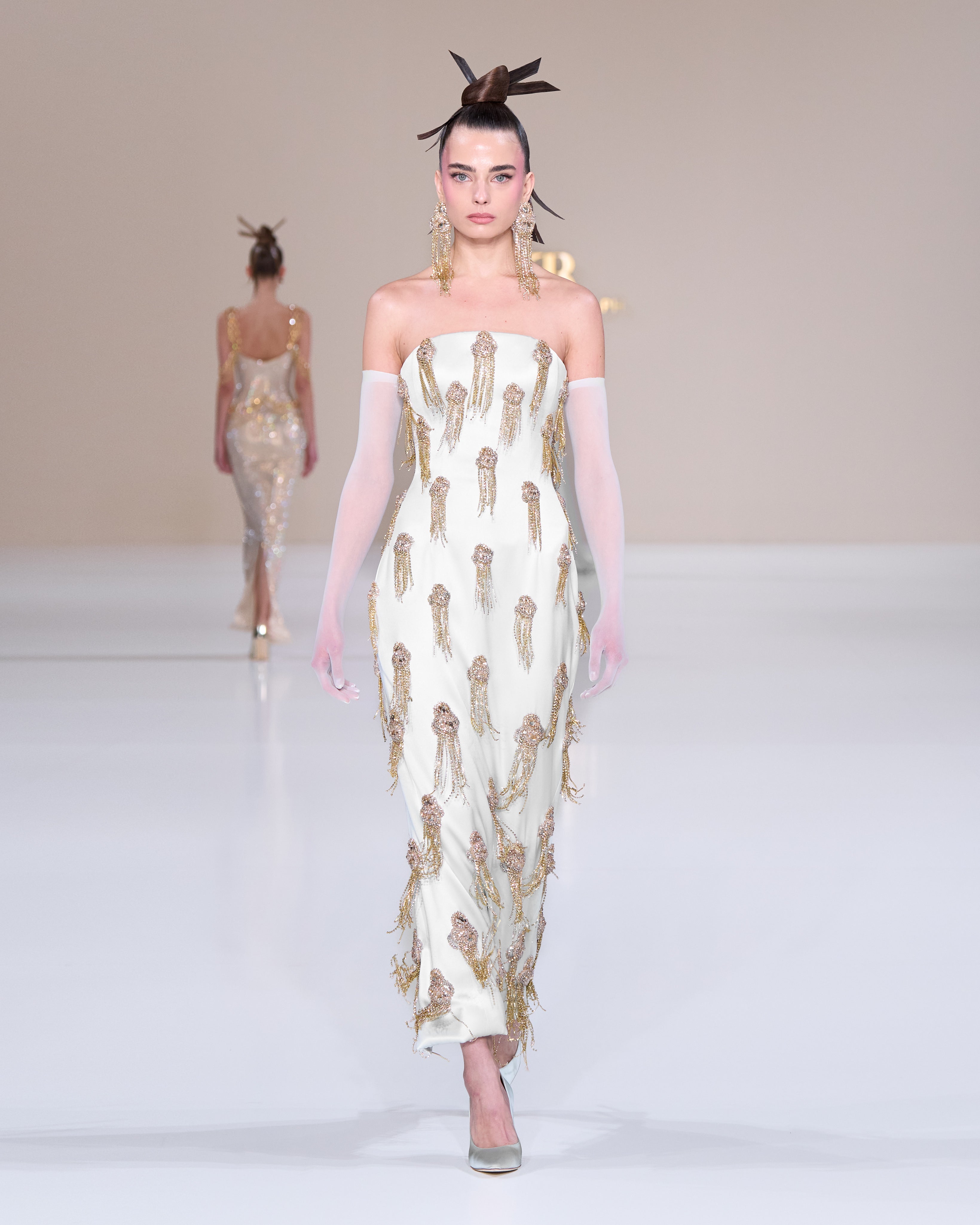 Look 12 – Tamara Ralph